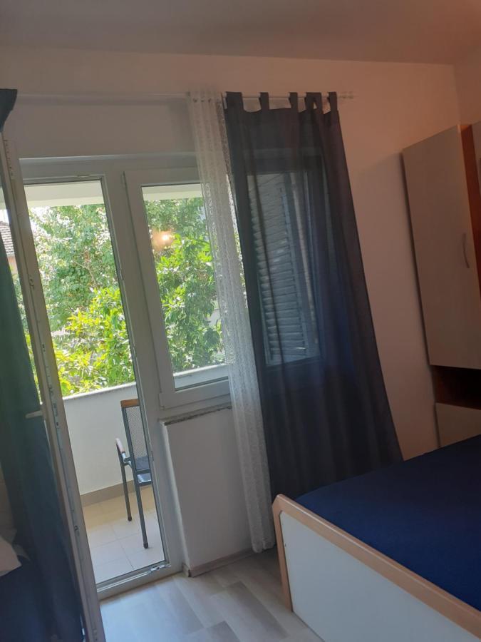 Filip 2 Hotel Biograd Na Moru Buitenkant foto